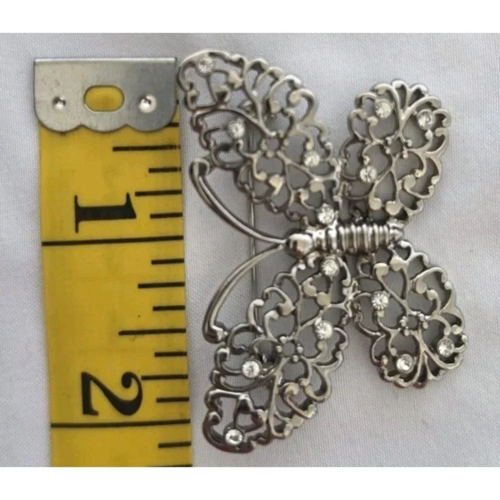 Vintage Silver Tone Filigree Butterfly Brooch Pin 